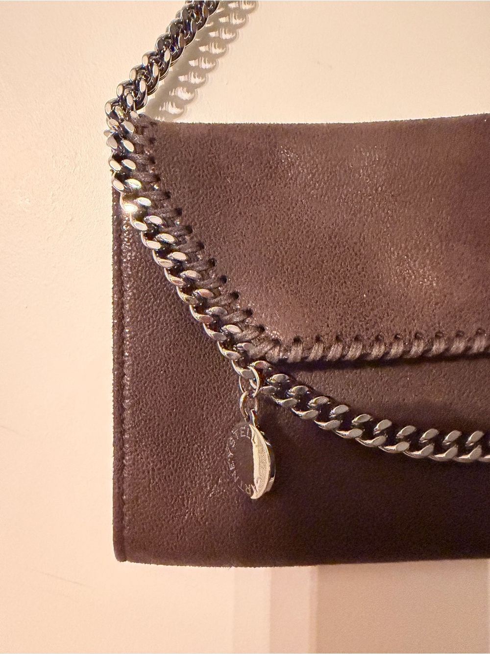 Stella McCartney Brown Fold-Over Clutch with Silver Chain - Picture 4 of 9